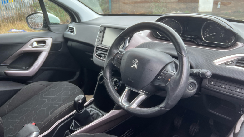 Peugeot 2008 1.2 VTi Active 5dr Petrol Estate